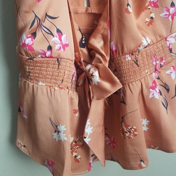 Blouse - Picture 4 of 4